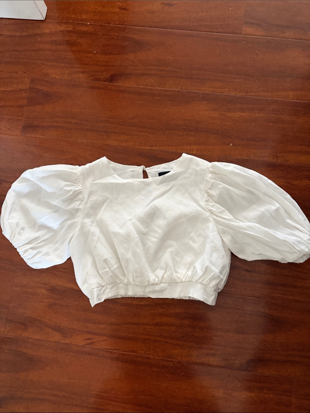 Bardot Junior White Puff Sleeve Crop Top